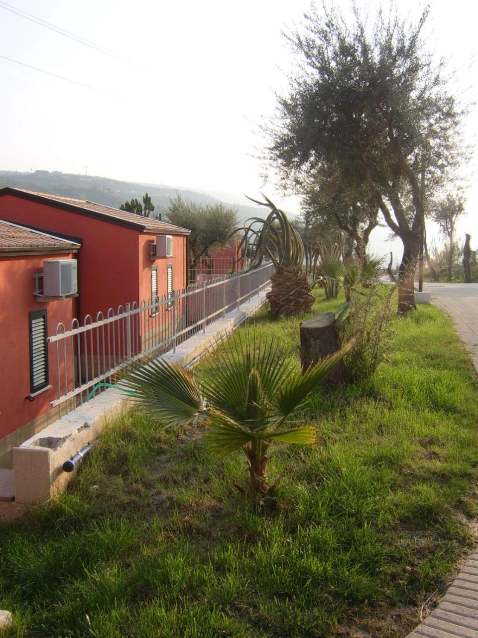Residenza Mediterranea Zambrone Extérieur photo